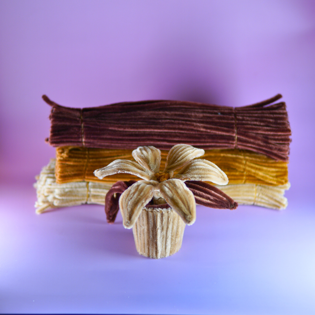 2. DIY pakket met pipe cleaners in warme natuurlijke kleuren