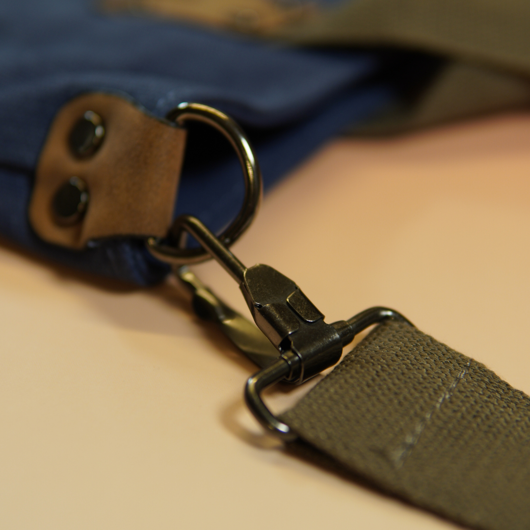 Stijlvolle medium blauwe tas (<25 L) voor werk, strand of shopping