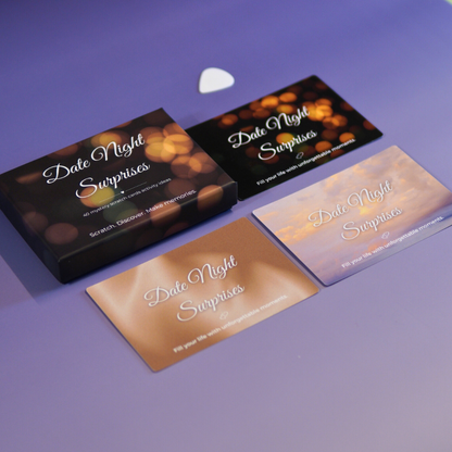 Spel voor koppels Date Night Surprises met originele date-ideeën om samen plezier te maken