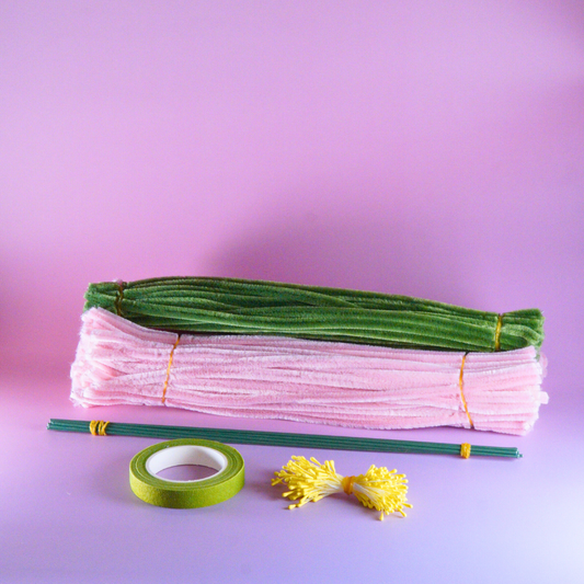 Creatief knutselpakket met pijpenragers voor zonnebloemen decoratie