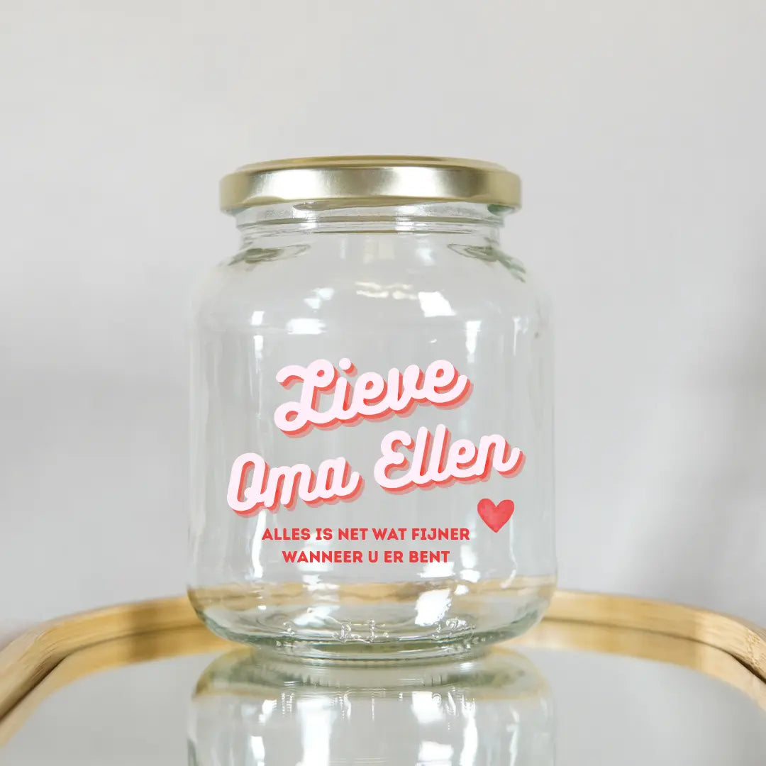 luxe pot voor oma met gepersonaliseerde naam gemaakt in nederland